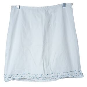 Vintage Ivory Floral Embroidered Hem A-line Women Medium (See Measurements)